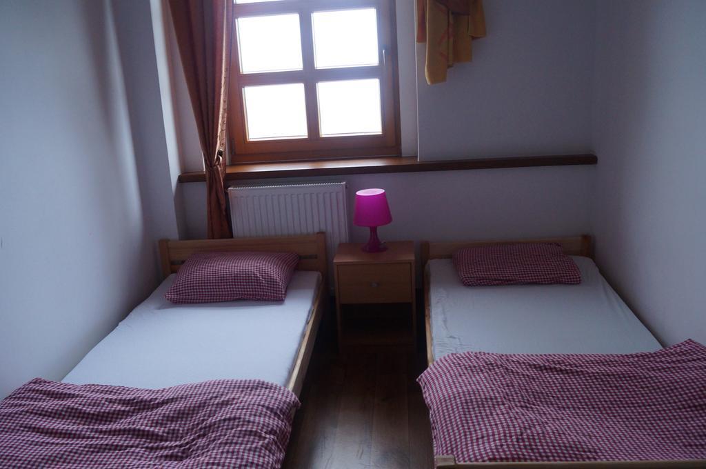 Schronisko Pttk Hala Szrenicka Hostel Szklarska Poręba Δωμάτιο φωτογραφία